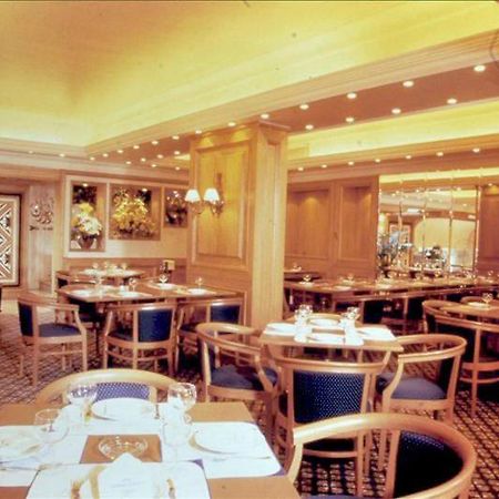 Grand Hotel Beirut Exterior foto