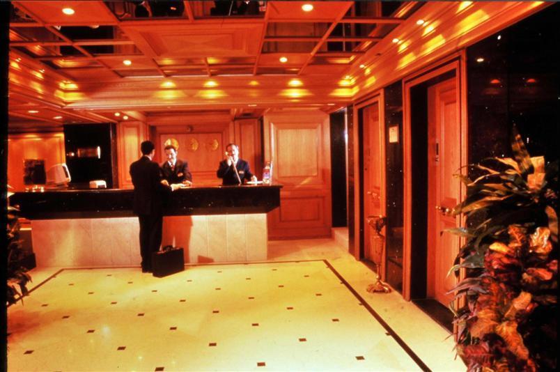 Grand Hotel Beirut Exterior foto