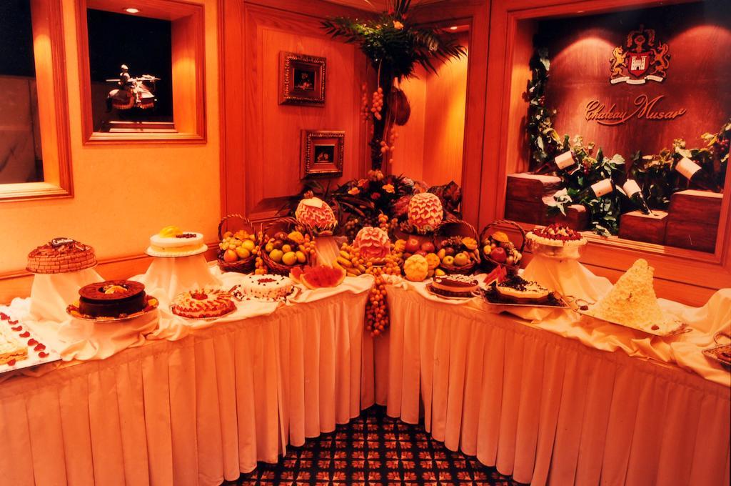 Grand Hotel Beirut Exterior foto